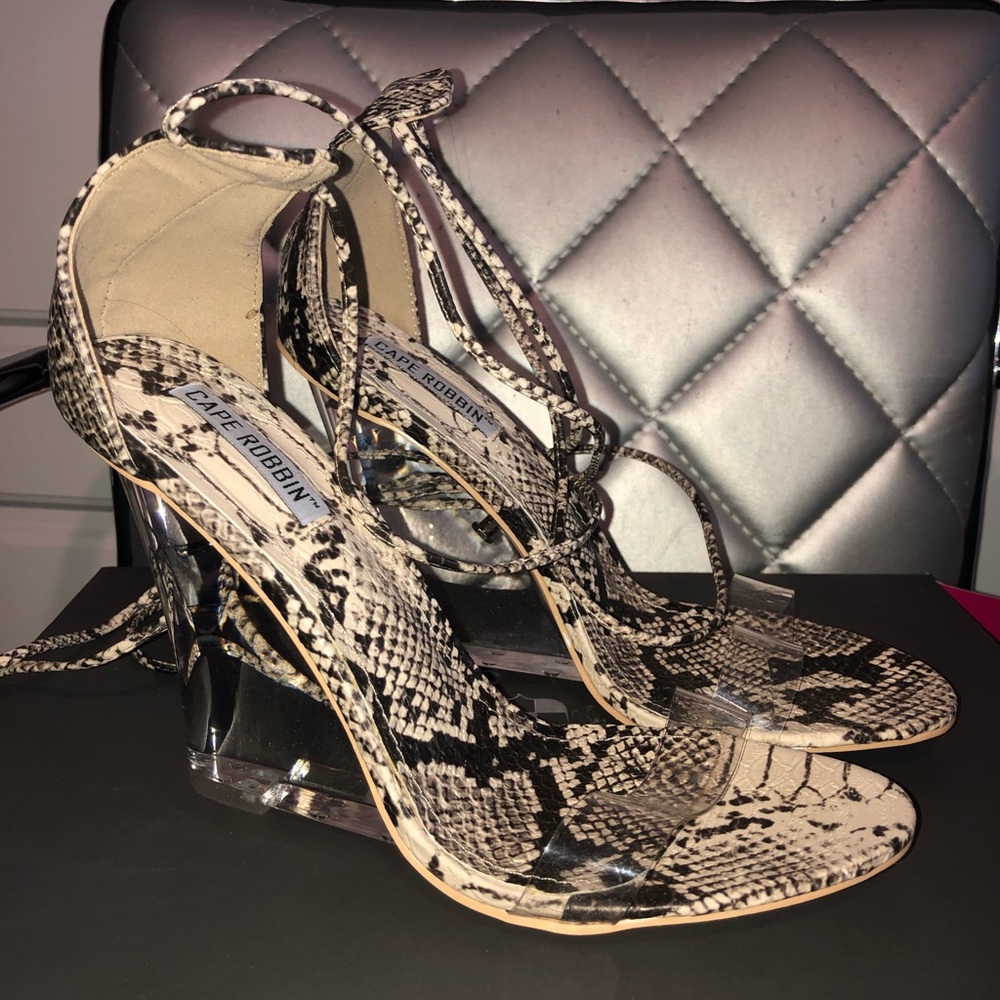 Clear heel wedges